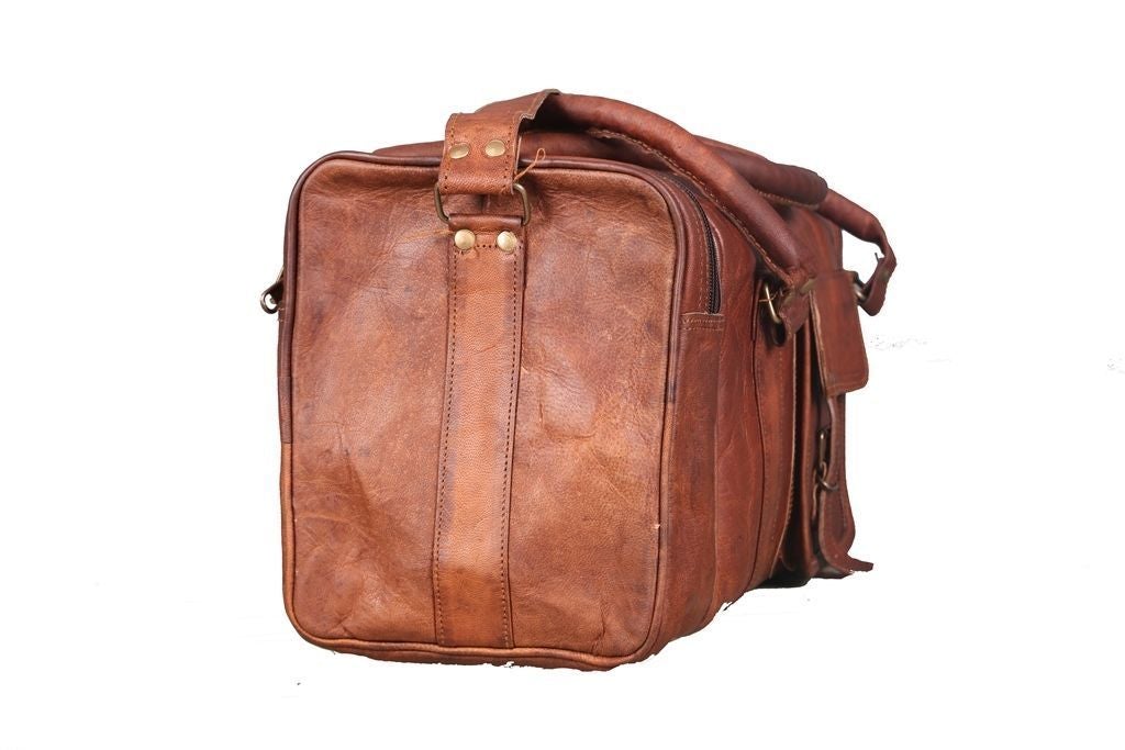 brown leather duffle bag Made with real leather